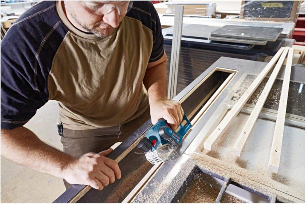 Bosch Professional 12 V Edge Router, 06015A7001 Bosch Professional 12 V Edge Router, 06015A7001