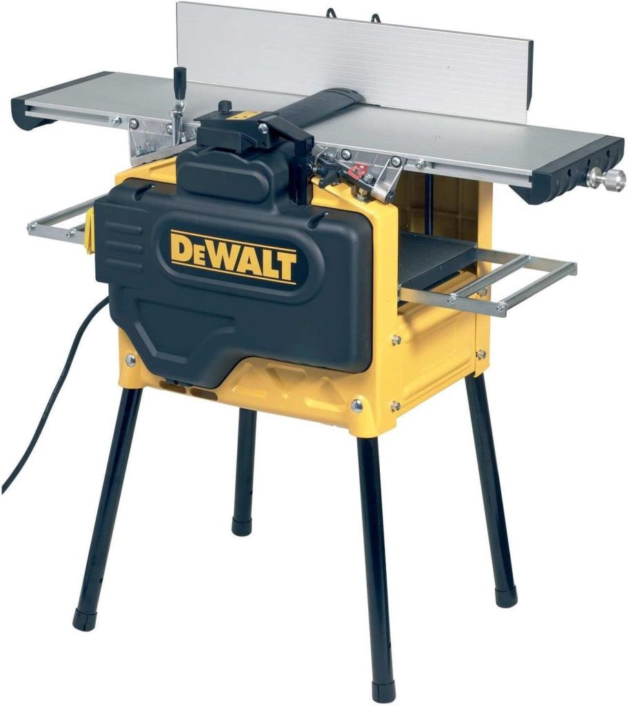 DeWALT 2100W Abricht- und Dickenhobel, 100mm Staubabsaugung, Plangefräster Alu-Dickenhobeltisch, gummierte Einzugwalze, Dickenhobelvorschub, Aluminium-Anschlag, inklusive Zubehör, D27300 DeWALT 2100W Abricht- und Dickenhobel, 100mm Staubabsaugung, Plangefräster Alu-Dickenhobeltisch, gummierte Einzugwalze, Dickenhobelvorschub, Aluminium-Anschlag, inklusive Zubehör, D27300