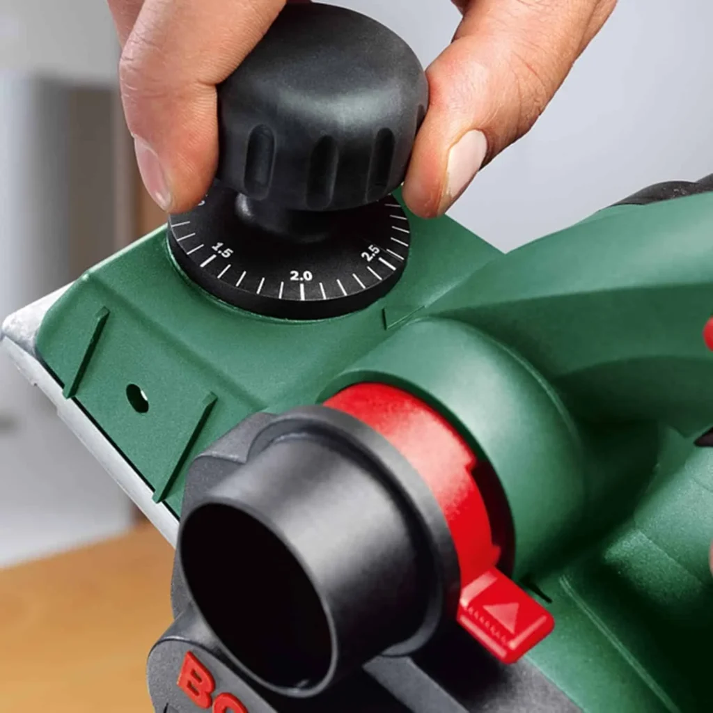 Bosch Planer PHO 2000 (680 W, planing width: 82 mm, cutting depth: 0 – 2.0 mm, rebating depth: 0 – 8 mm, with planing blade, in carton packaging)